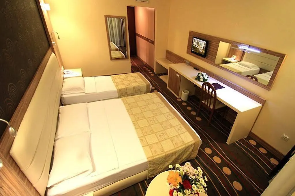 Vista Azur Hotel 4*, קוסדסי טורקיה