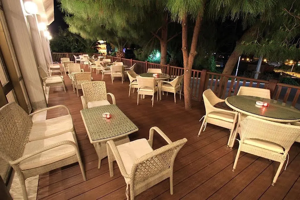 Vista Azur Hotel